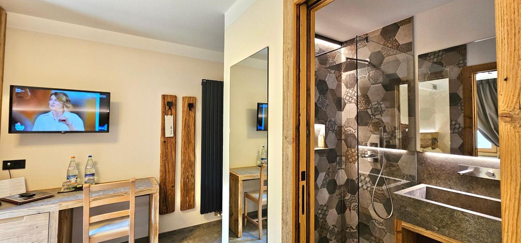 Albergo Alpenrose Livigno Exterior foto